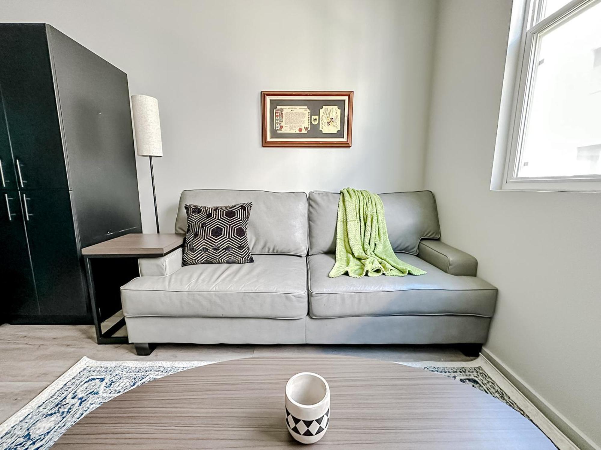Sleepover 1Bd 1Ba Omaha Apartments Exterior foto